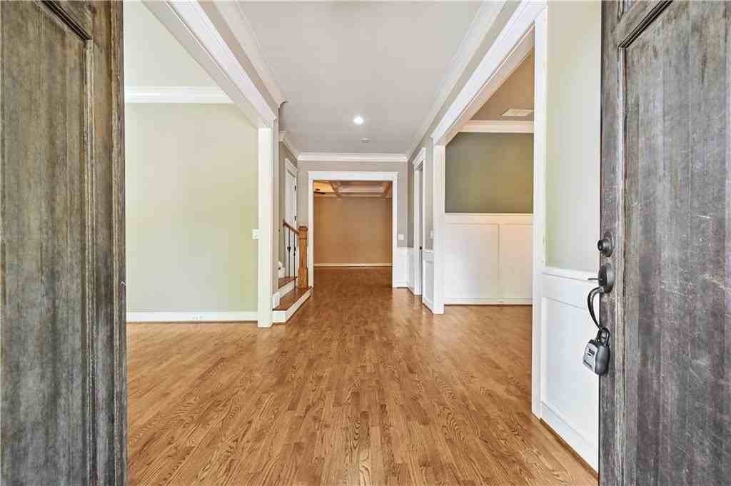 4522 Gateway Ct Se - Photo 3 of 43