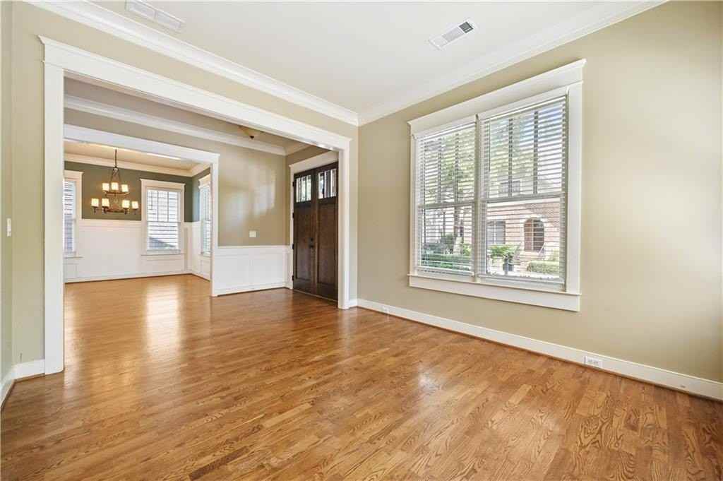 4522 Gateway Ct Se - Photo 6 of 43