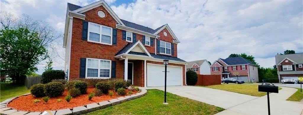 1133 Hawthorn Ln