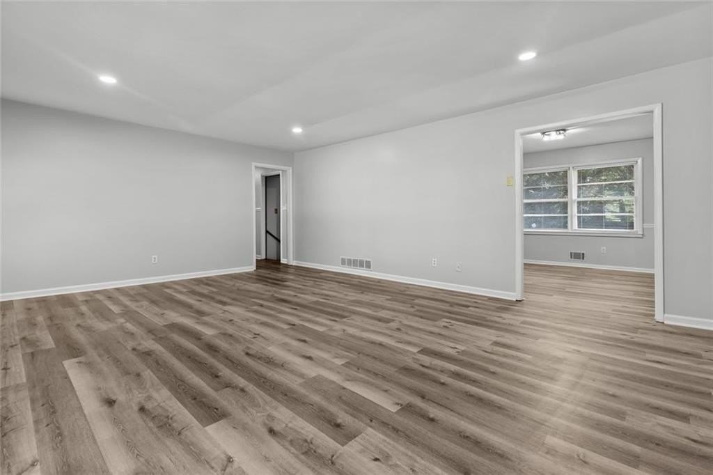 1834 Dogwood Ct - Photo 5 of 33