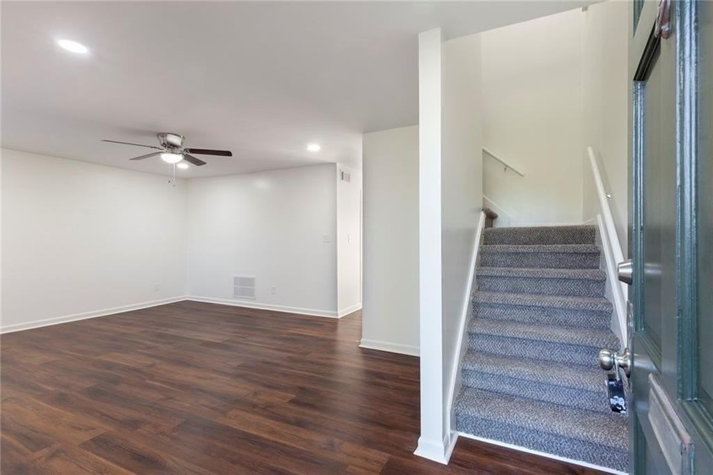 330 Winding River Dr #H - Photo 3 of 20