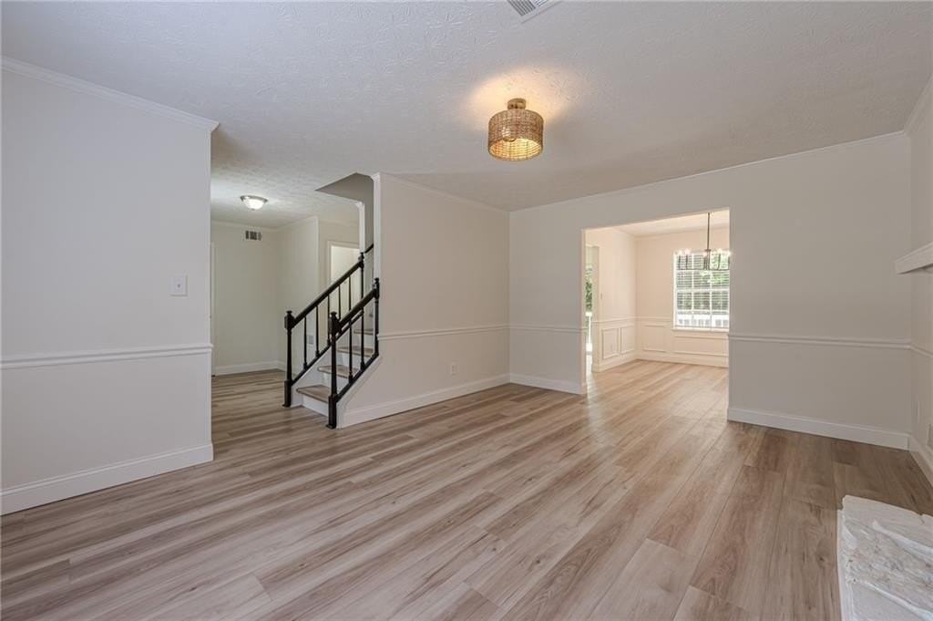 10310 Rillridge Ct - Photo 5 of 33