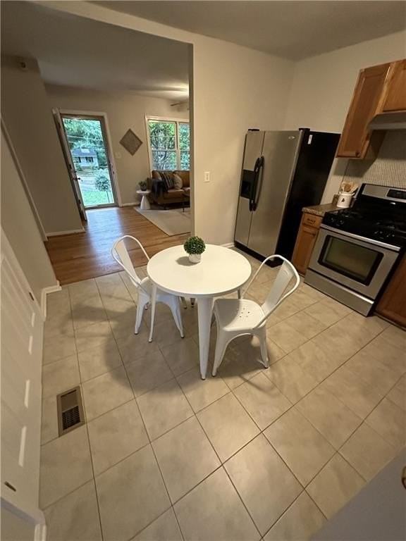 3403 Phillips Cir - Photo 5 of 12