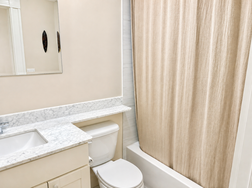 470 Green St - Photo 2 of 10