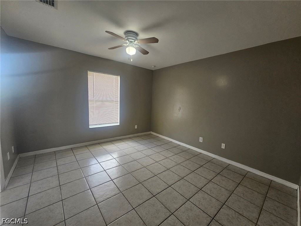 1138 Homer Ave S - Photo 7 of 19