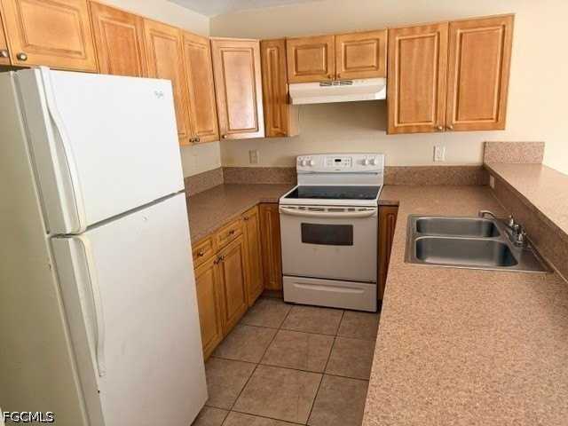 4639 28th St Sw - Photo 4 of 11