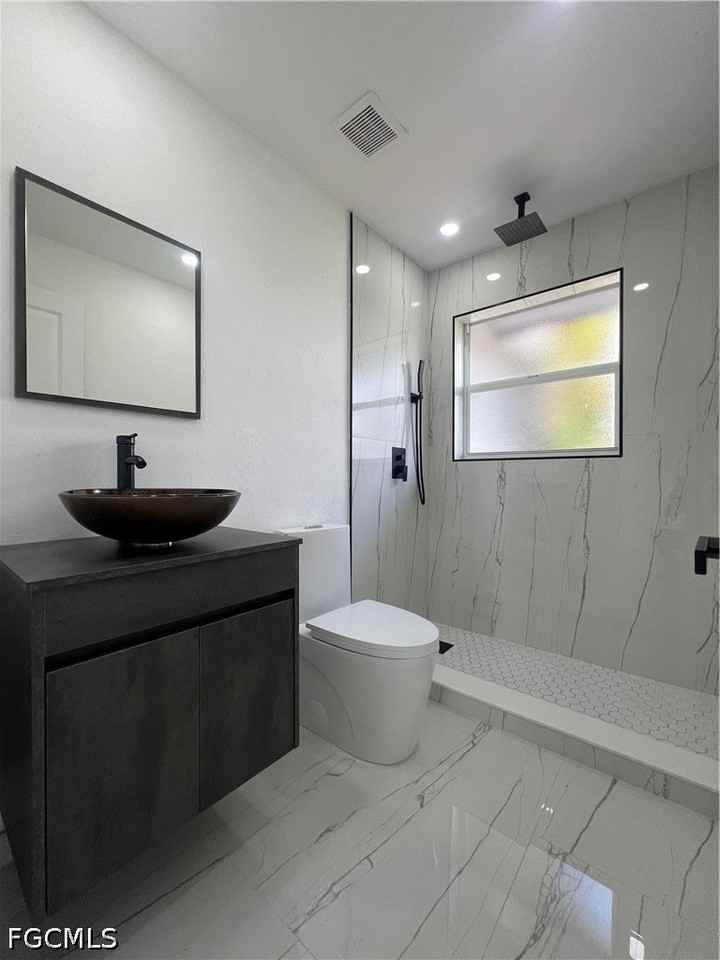 4562 Tennyson Dr - Photo 5 of 12