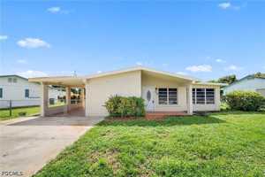 featured image of 275 Lakeview Dr