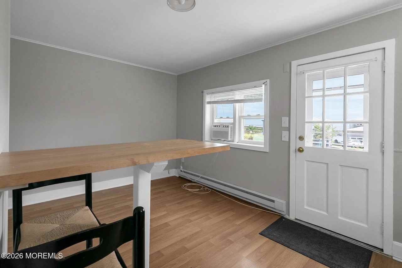 88 Portland Rd - Photo 5 of 14