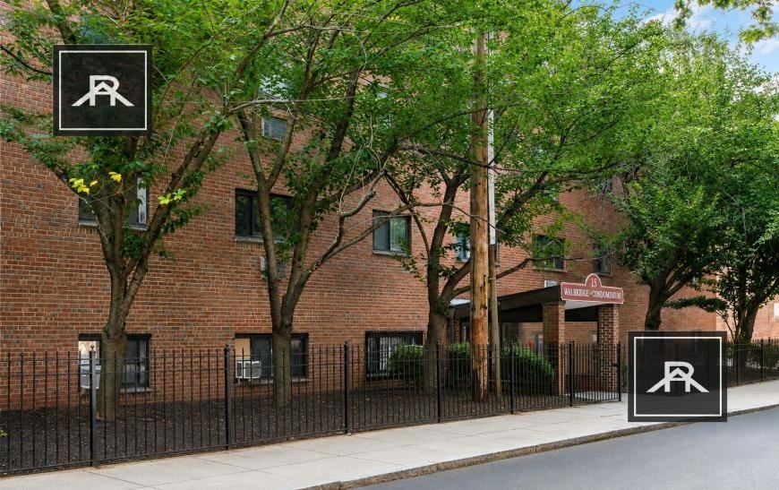 17 Walbridge St - Photo 5 of 6
