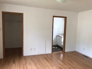 9630 122 Ave - Photo 6 of 10