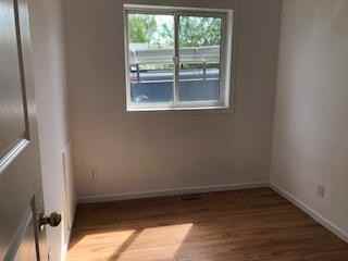 9630 122 Ave - Photo 7 of 10