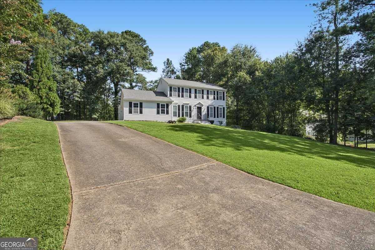 4921 Heritage Trace Ct - Photo 2 of 46