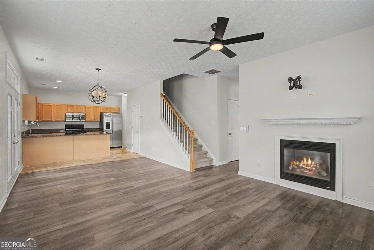 980 Windcroft Cir Nw - Photo 4 of 29
