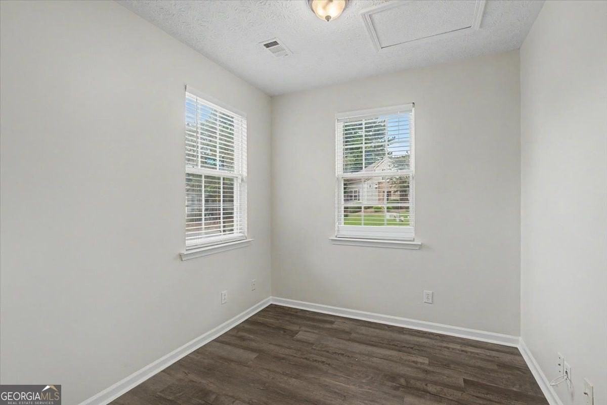 980 Windcroft Cir Nw - Photo 5 of 29