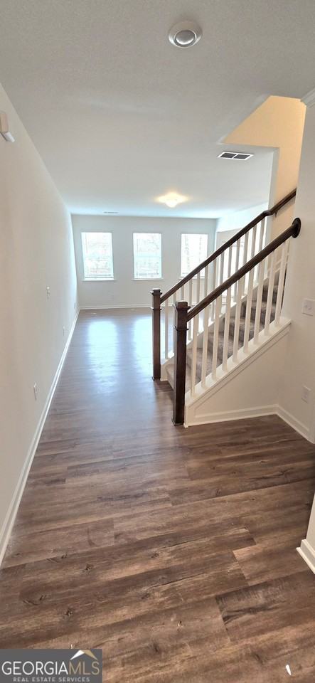 64 Sepia Oak Dr - Photo 2 of 37