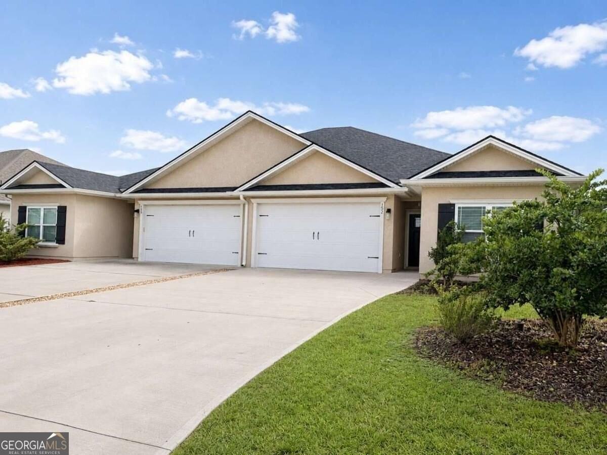 152 The Villas Way - Photo 3 of 43