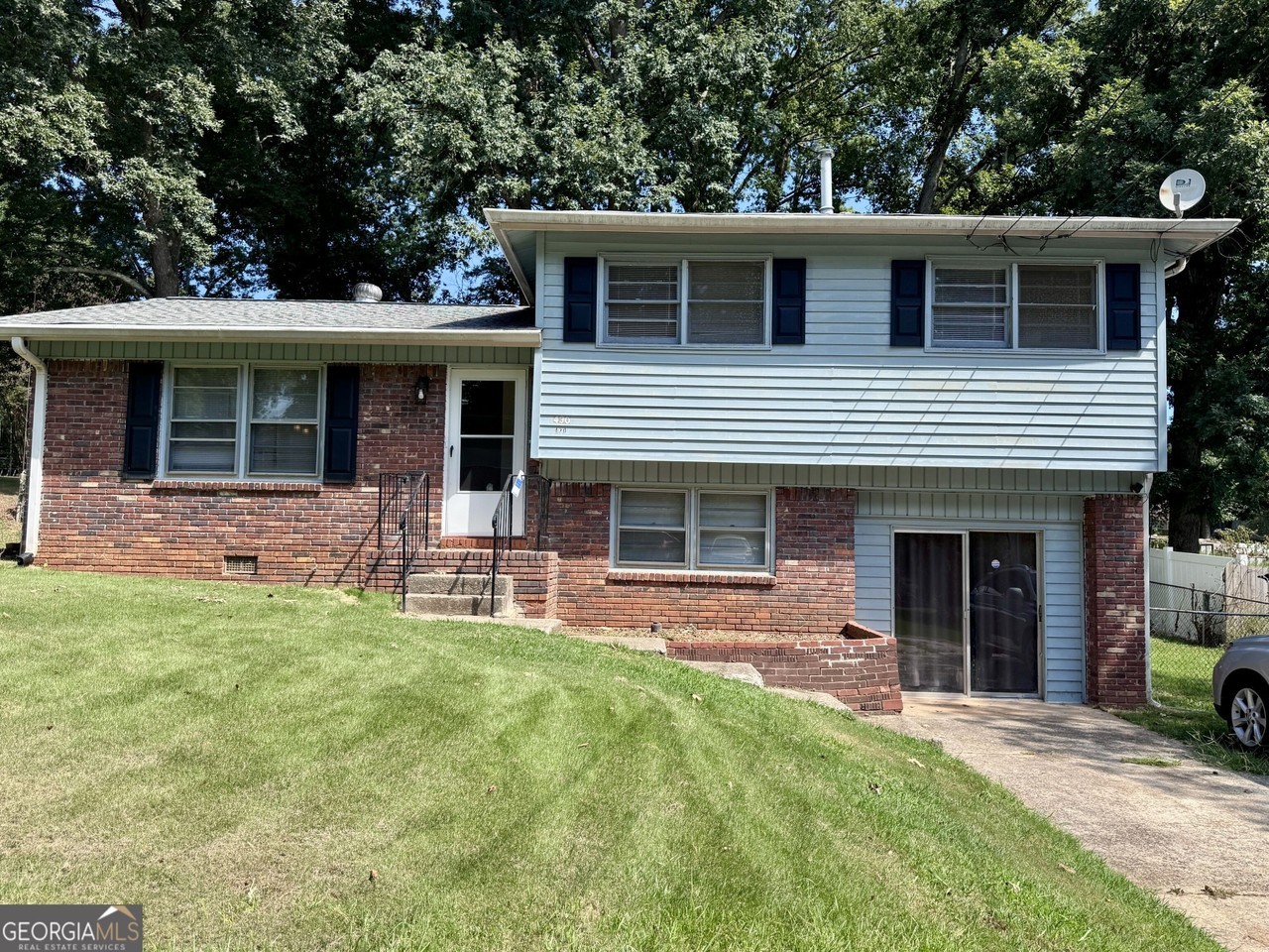 430 Windsor Dr