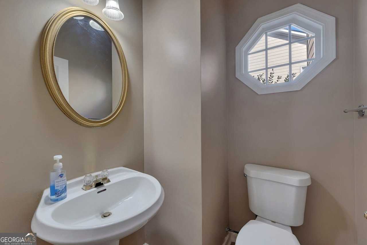 3213 Juniper Dr Nw - Photo 7 of 24