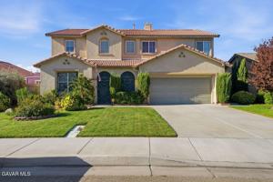 featured image of 639 W Avenue H13