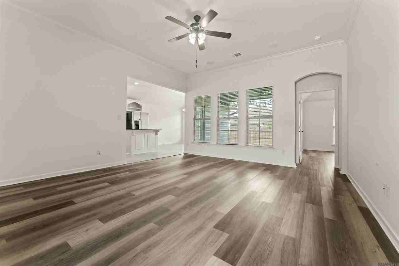 7729 Amite Springs Dr - Photo 3 of 24