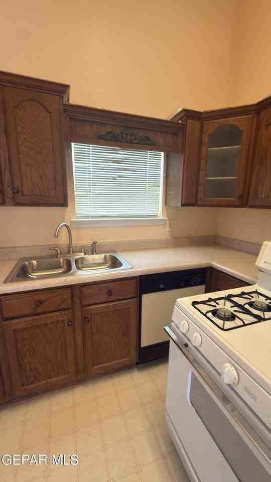 14605 Calla Lily Pl - Photo 7 of 19