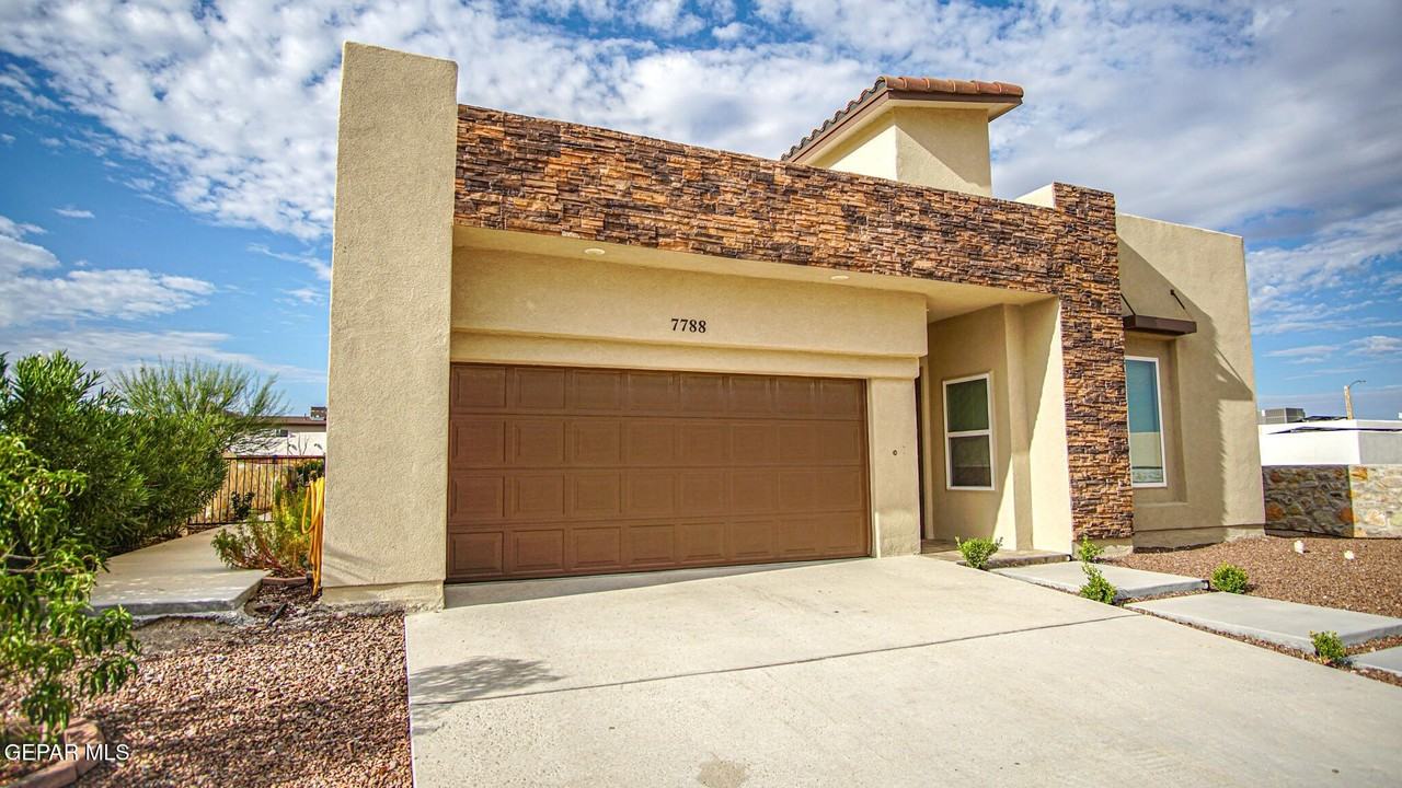 7788 Enchanted Falcon Ln - Photo 2 of 42