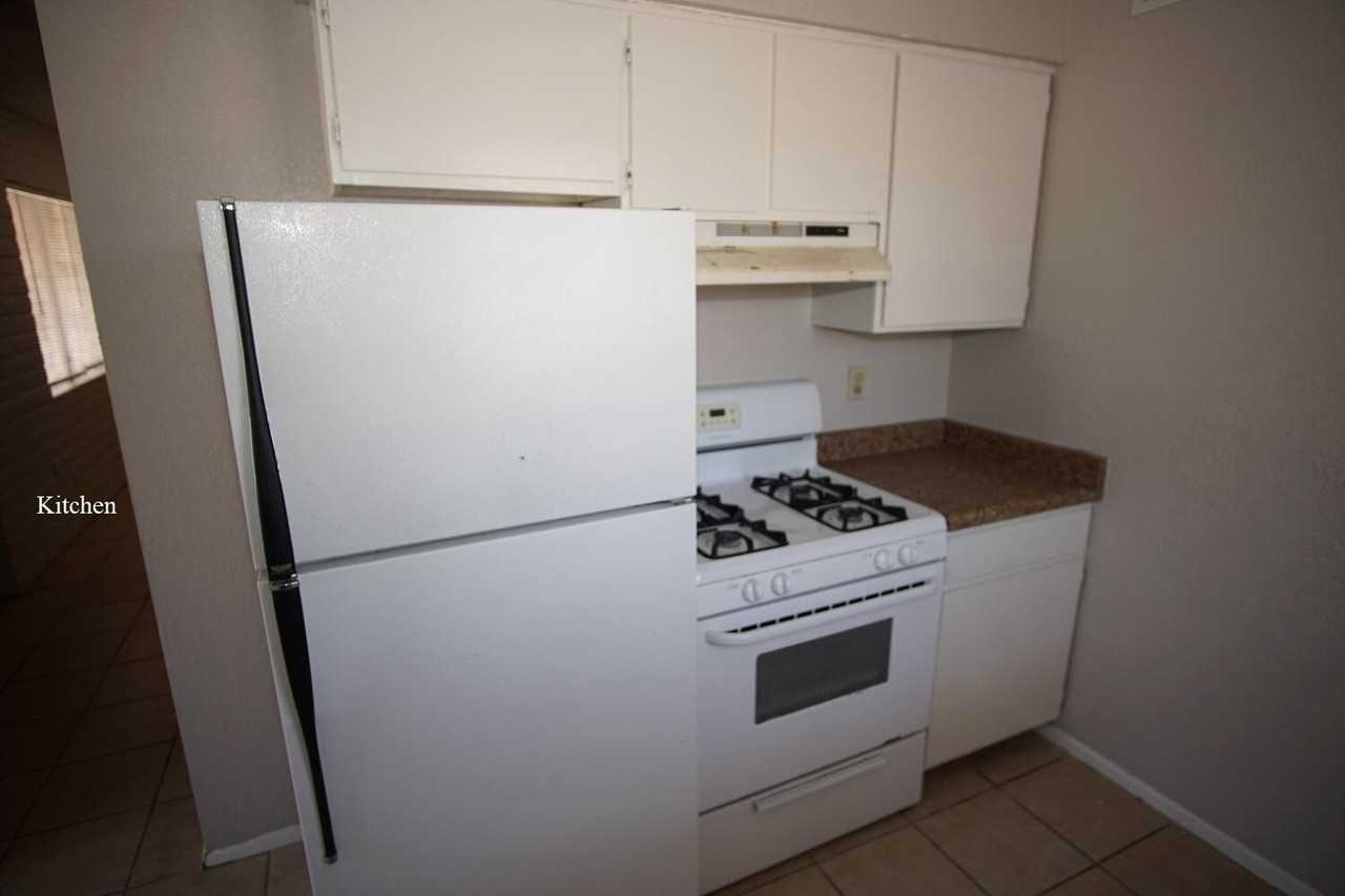 11212 Wharf Cove Dr #A - Photo 5 of 13