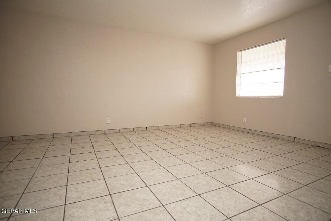 4700 Maxwell Ave #46 - Photo 4 of 14