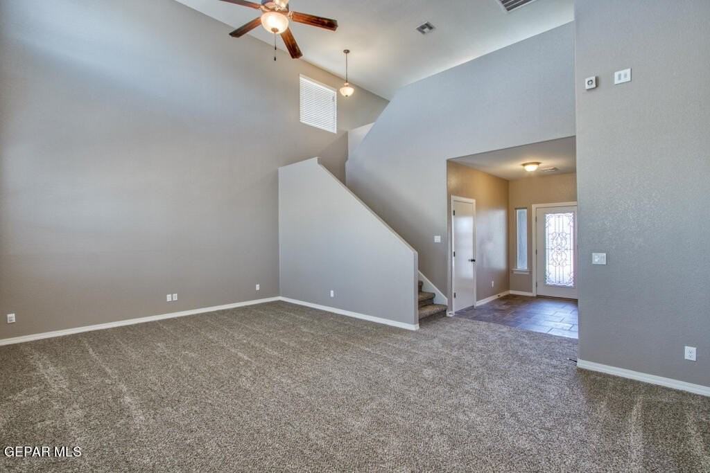 221 S Stoneside Dr - Photo 5 of 24