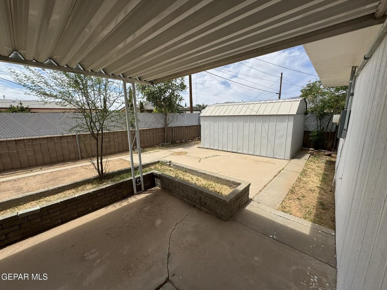5704 Miami Ct - Photo 6 of 21