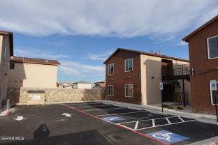 6002 1/2 Pam Mccall Dr #4 - Photo 1 of 1