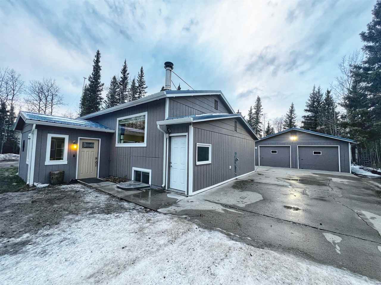 2581 Gilbertson Way - Photo 7 of 50