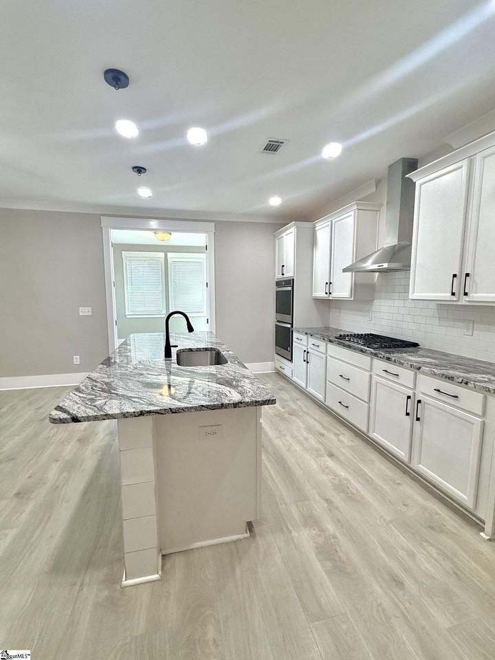 627 Crossbuck Trl - Photo 5 of 27
