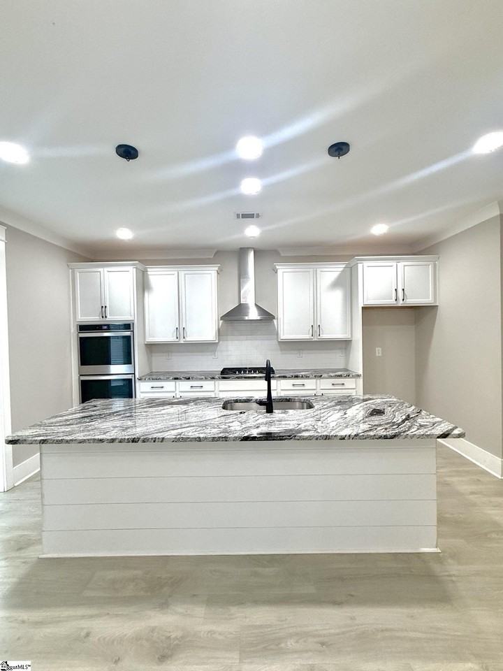 627 Crossbuck Trl - Photo 7 of 27