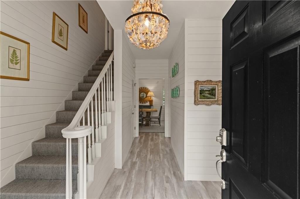 101 Settlers Rd - Photo 2 of 18