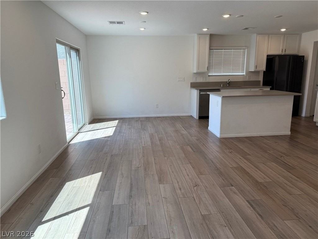 5299 Barcola Ave - Photo 5 of 20