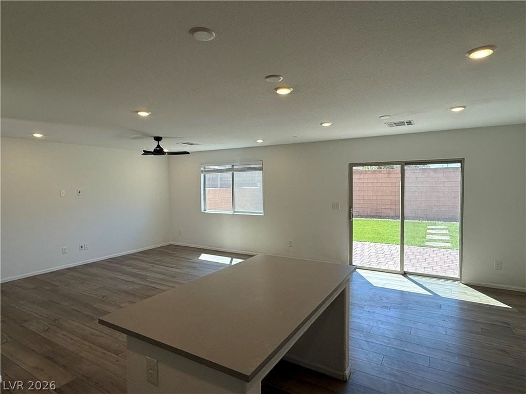 5299 Barcola Ave - Photo 6 of 20