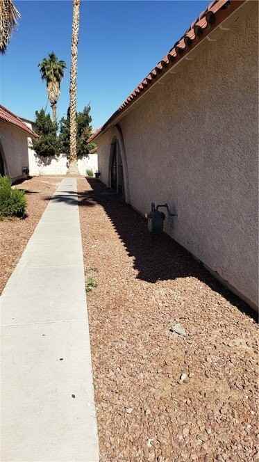 873 Mantis Way #3 - Photo 4 of 31