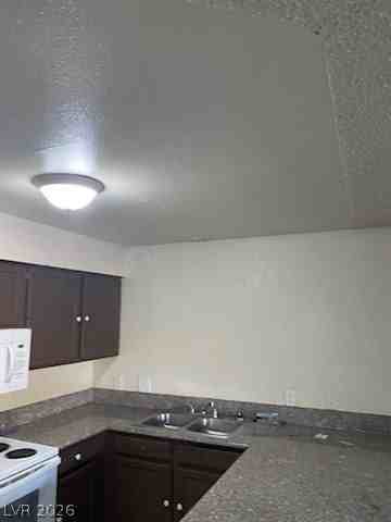 873 Mantis Way #3 - Photo 7 of 31