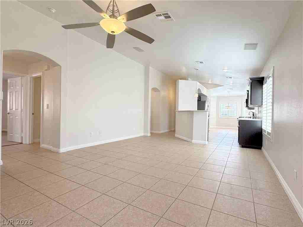 2266 Dakota Sky Ct - Photo 5 of 32