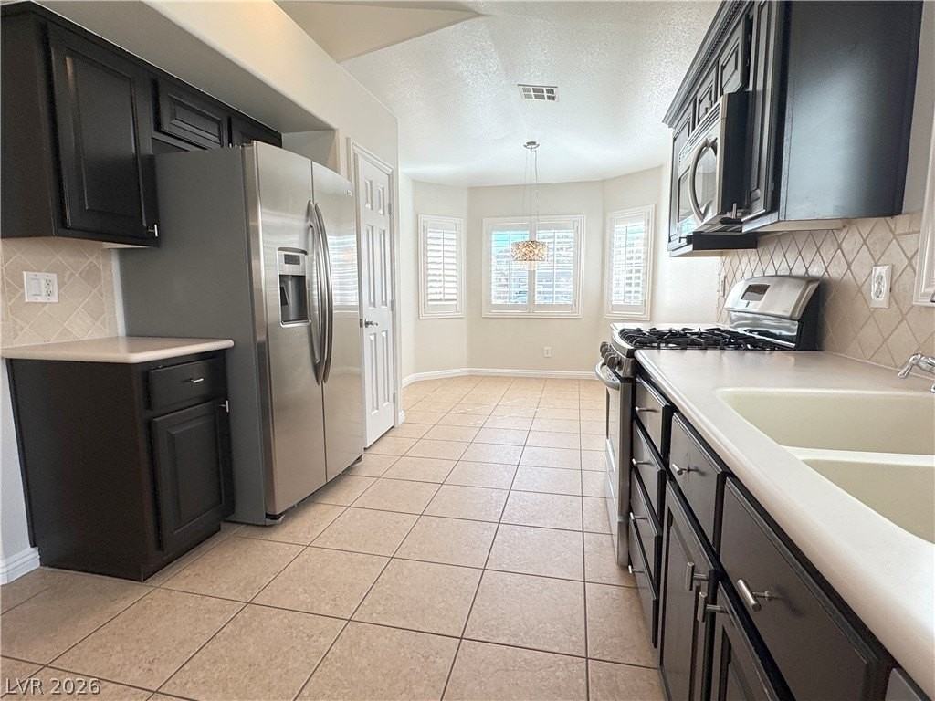 2266 Dakota Sky Ct - Photo 7 of 32