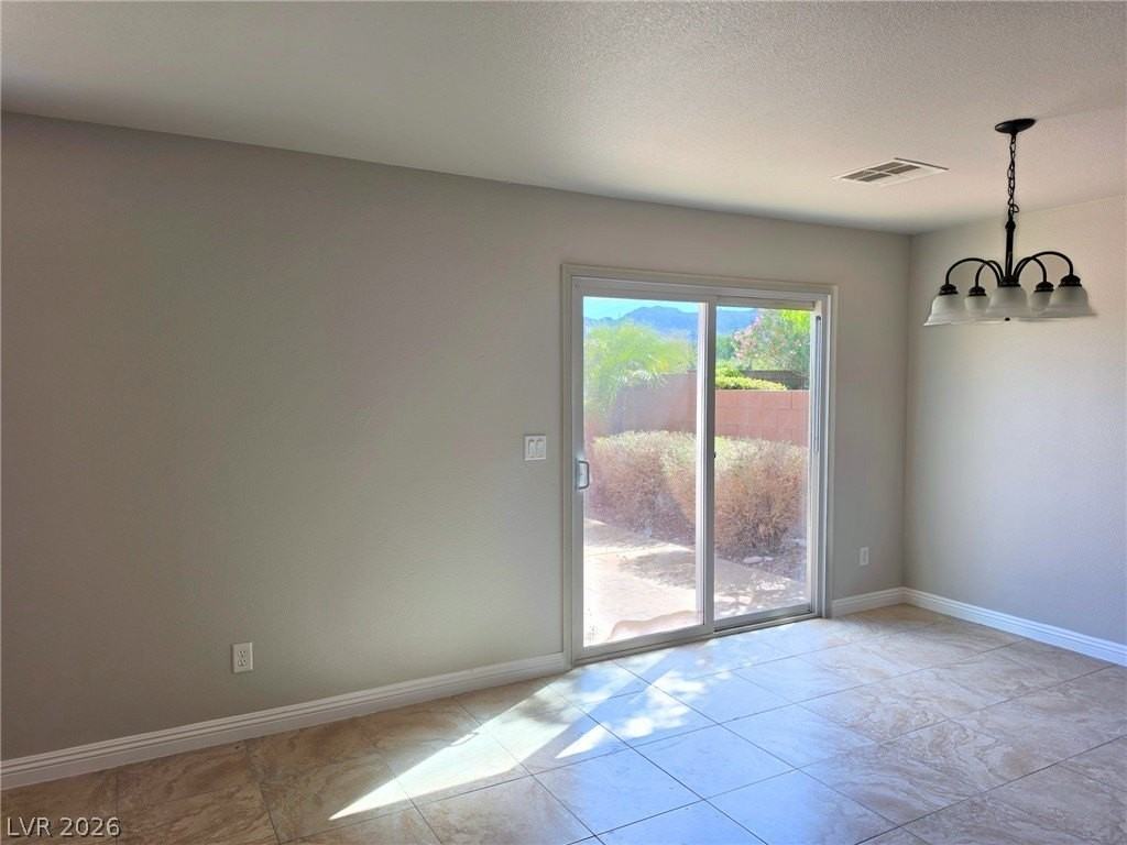 10627 Pennant Ave - Photo 7 of 11