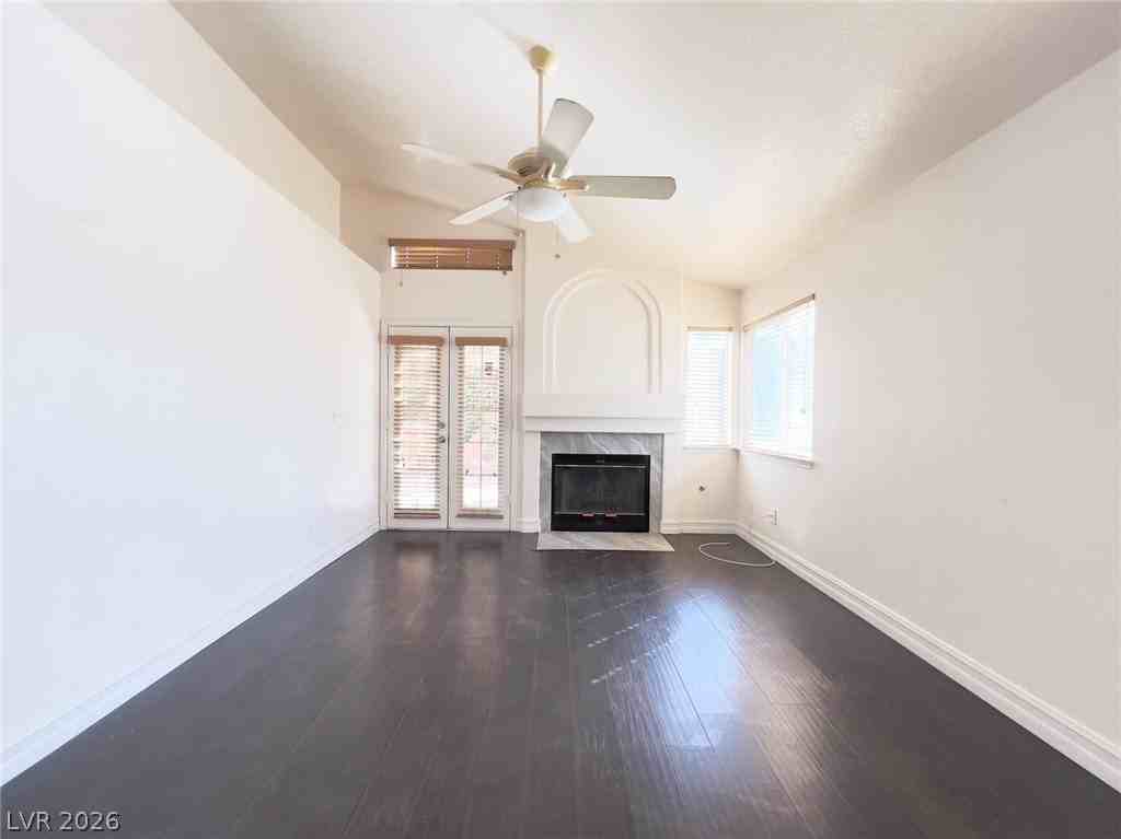 54 Sea Holly Way - Photo 4 of 22