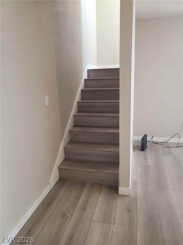 1133 Willow Tree Dr #B - Photo 5 of 20