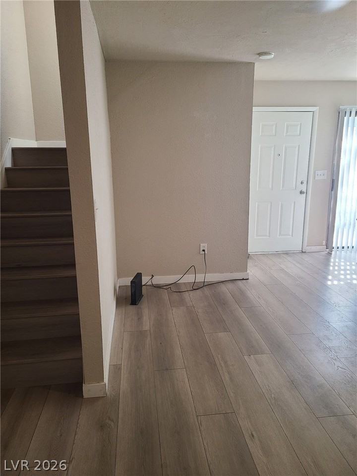 1133 Willow Tree Dr #B - Photo 7 of 20