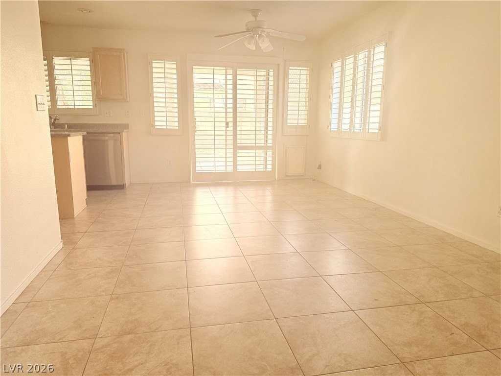 1085 Fan Coral Ave - Photo 7 of 17
