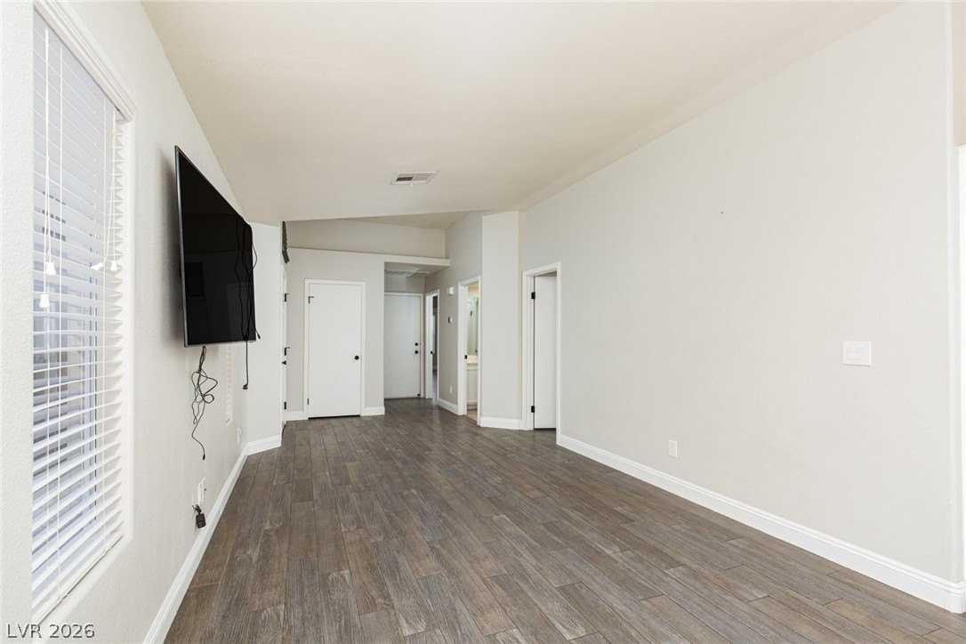 5748 Chisolm Trl - Photo 7 of 28