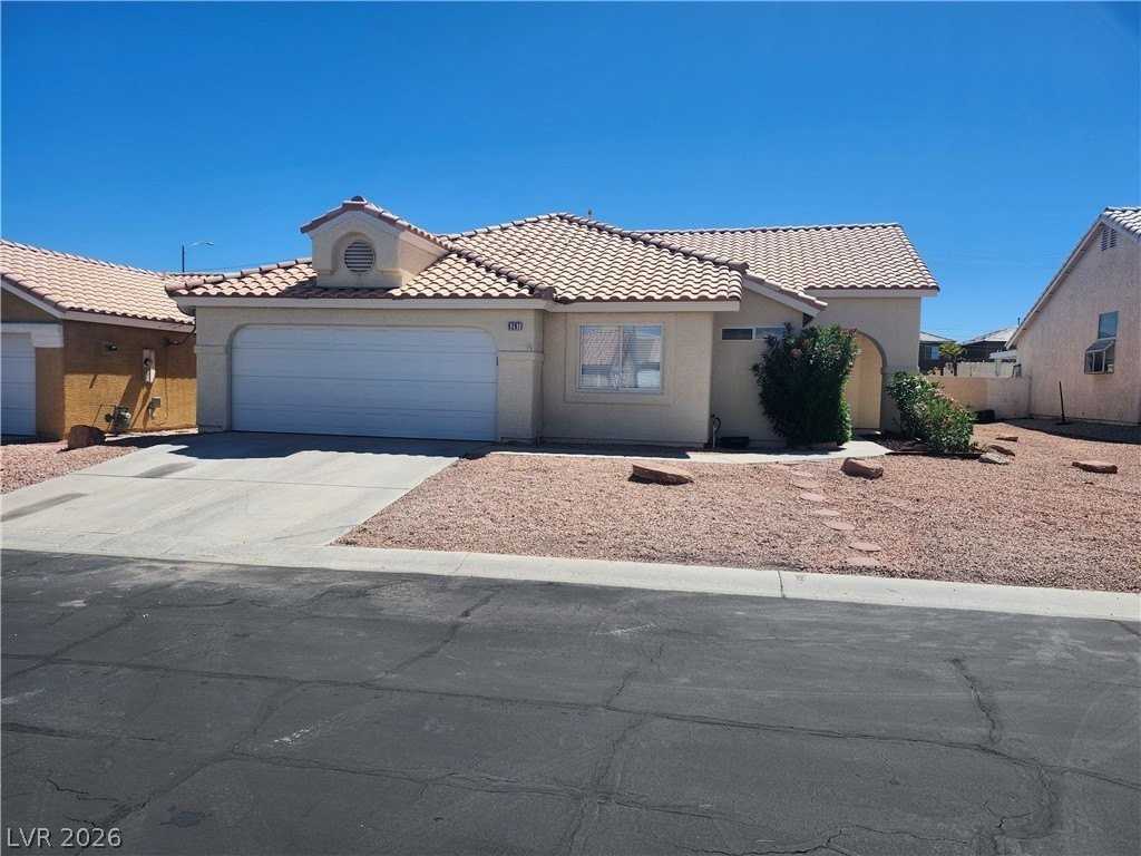 6267 Elvido Ave - Photo 3 of 50