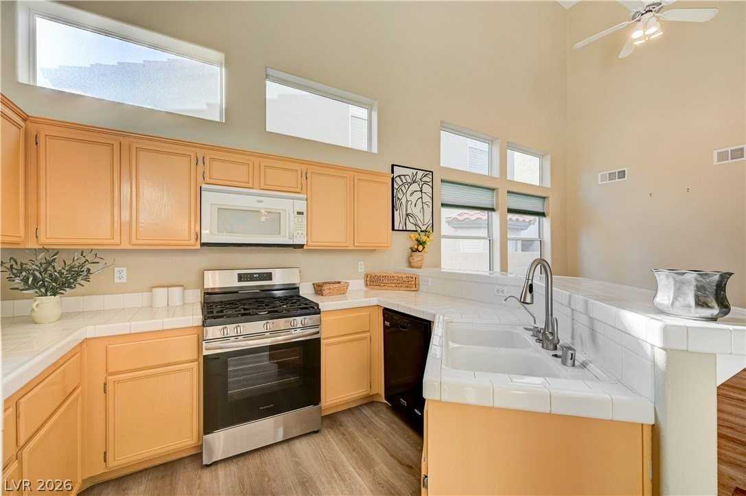 2232 Ramsgate Dr #0 - Photo 5 of 19